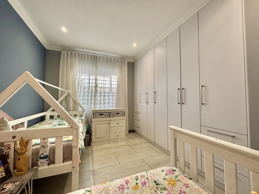 3 Bedroom Property for Sale in Sandown Western Cape